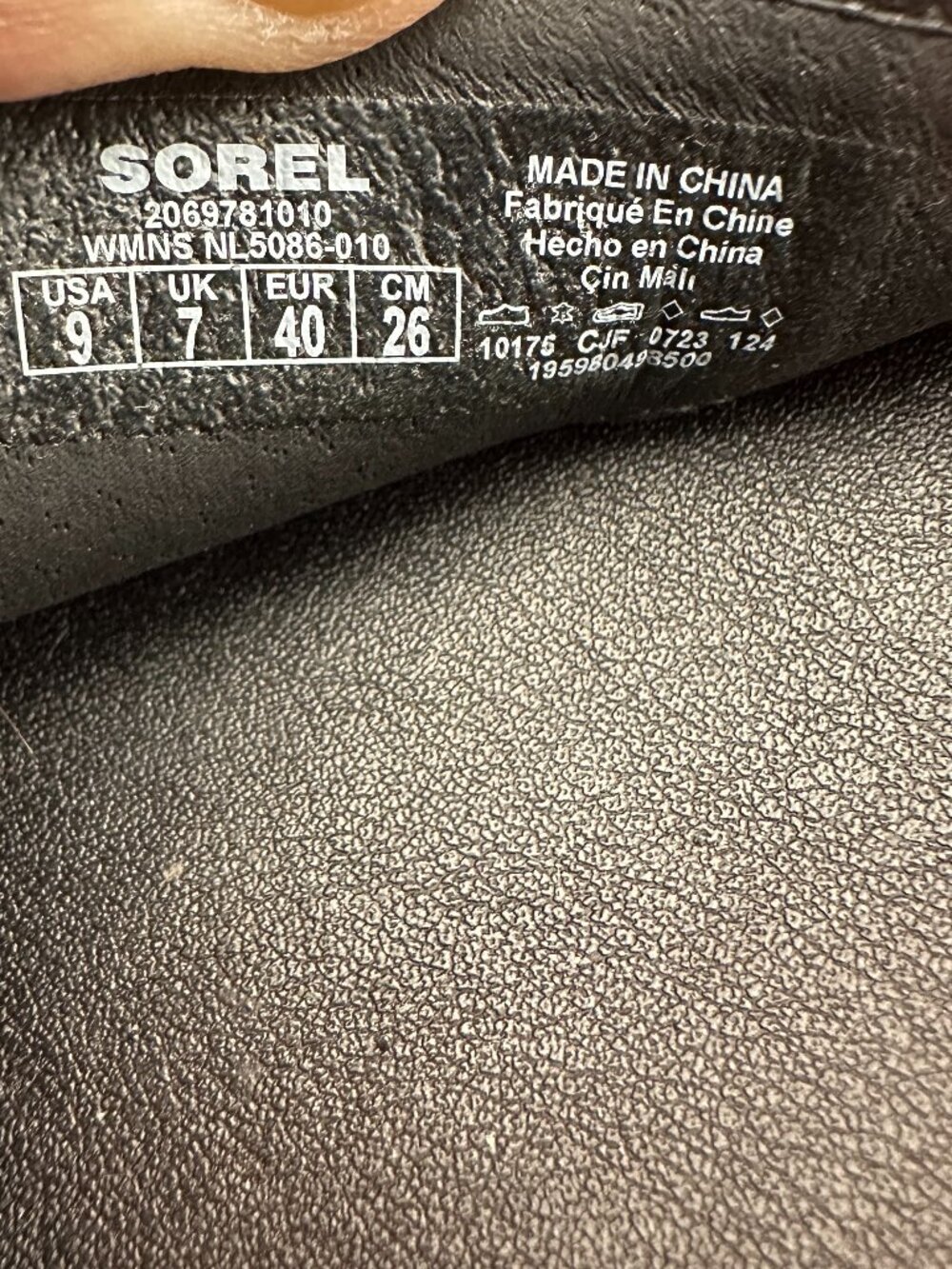 SOREL WOMEN'S BLACK LEATHER PLATFORM SANDALS HOOK & LOOP ANKLE STRAPS SIZE 9 - Picture 8 of 8